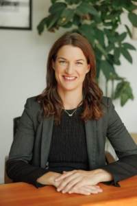 Shauna-Gillan Igbakeji Alaga Shauna Gilan